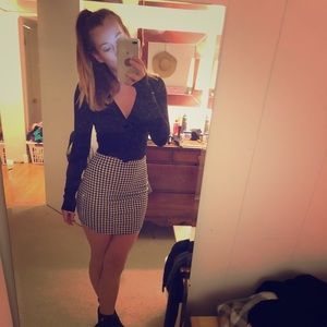 Meet your Posher, Abbey